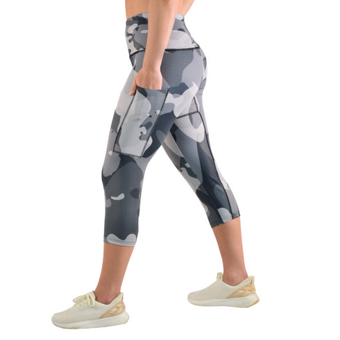 CLEARANCE Leakproof Cropped Leggings - Gray/Black Camo